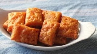 Cheesy Crackers - Homemade Cheese Crackers Recipe