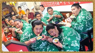 [Sumo food] shrimp fried rice, jar noodles, gyoza, green pepper meat string / sumo wrestling