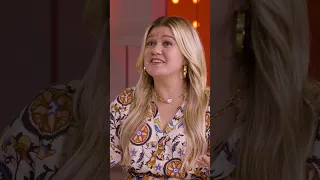 Kelly Clarkson Goes Head To Head With Her Biggest Fan!