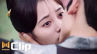Zhang Zhehan and Ju Jingyi kissing scene