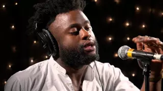 Young Fathers - Nest (Live on KEXP)