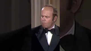 Tim Conway's cow impression is udderly brilliant 🐄