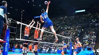 10 The Most Powerful Volleyball Spikes