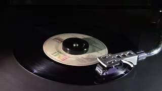 David Bowie - Modern Love (45 RPM vinyl)