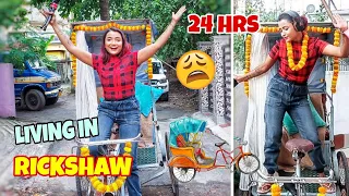 Living in RICKSHAW for 24 HOURS Challenge - Overnight ALONE in RICKSHAW on ROAD - *SCARY AF* India