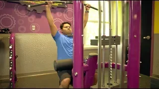 How to do a Lat Pulldown | Planet Fitness