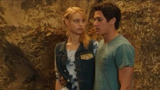 Mako Mermaids - Lyla and Zac