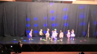 Spectacle 2014 Danse Maternelle