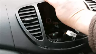 Hyundai i10 Radio fascia removal, contains me swearing - sorry