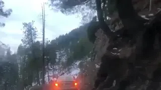 Dangerous Accident on dangerous roads of kashmir