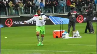 Davide Moscardelli delizia il pubblico dello Juventus Stadium