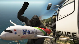 GTA 5 king kong Attack Boeing 787-8 Crashes