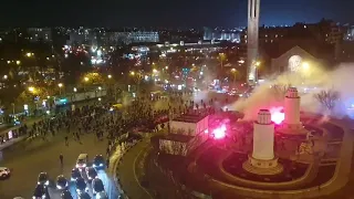PSG fans attacking Galatasaray fans in Paris
