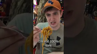 American Tries Mie Goreng at Kuala Lumpur, Malaysia Night Market 🇲🇾 #shorts