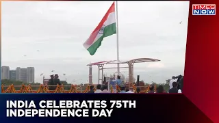 PM Modi Hoists Indian Flag At The Red For To Mark 75th Independence Day | PM Modi At Red Fort