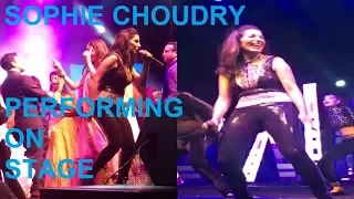 SOPHIE CHOUDRY PERFORMING ON STAGE