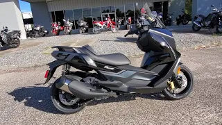 2022 BMW C 400 GT TRIPLE BLACK