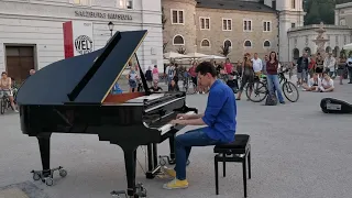 Great Piano Medley of Russian Songs, National Anthems and more in Salzburg – Thomas Krüger