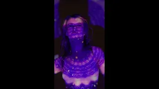 ASMR. Mesmerizing psychedelic lights. Palate pleasing for the senses.