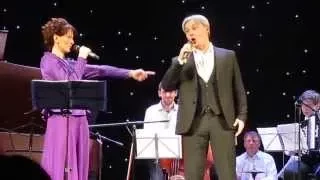 "Смуглянка", поют Наталья Удалова и Сергей Зыков