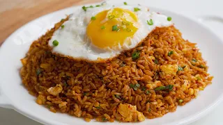 Spicy Egg Fried Rice in just 10 minutes 🔥