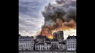 Incendio alla cattedrale di Notre Dame: le foto e i video da Parigi