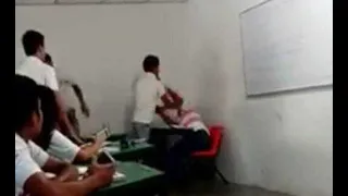En Tabasco expulsan a alumno por golpear a maestro