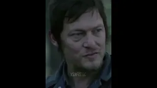 shane lies to the group but daryl knows. ( The Walking Dead )