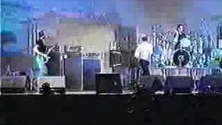 Suede - The Drowners (Live at the Phoenix Festival, 1995)