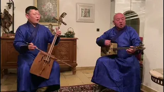 3 Minuten - Bewegung im Stillstand - Khukh Mongol