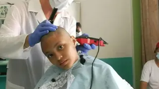 Young girl punishment headshave FULL VIDEO✂️