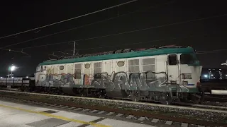 TRENO MERCI - STAZIONE DI GRICIGNANO - TRENO DEL FERRO IN ARRIVO E PARTENZA DAL BINARIO 2