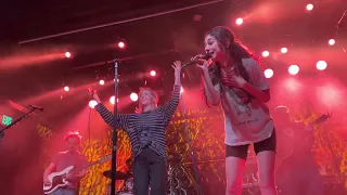 Samia (Live) - Honey (w/ Maya Hawke) (Asbury Park, NJ - Asbury Lanes) (4/23/2023)