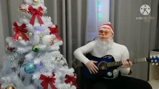 Дед мороз играет мелодию "В лесу родилась ёлочка" на одной струне🎄🎄🎄