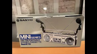 Brand new Sanyo M 7700 in a brand new box golden era 80s in 21st century