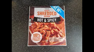 Iceland Crispy SHREDDED CHICKEN HOT & SPICY 100% CHICKEN BREAST FILLET