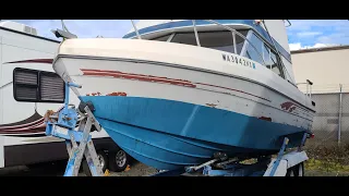 Bayliner Nisqually boat 23 foot cabin cruiser