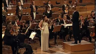 Janine Jansen performs Tchaikovsky Violin concerto 1. movement part 1