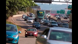 City leaders vote to study tolling on I-5, I-205