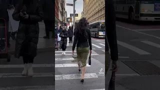 Walking Down the Street Reactions #nyc #walkingdownthestreet  #reactionvideo #reactions #ootd