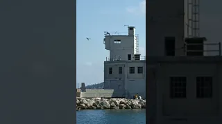 Rafale à Toulon passage bas au dessus de la plage municipale le 12/08/2022. Amazing !!!