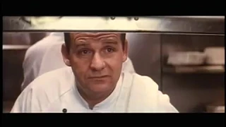 Mrs. Doubtfire - In Cucina / Missione: Kill the Bastard (scene eliminate)