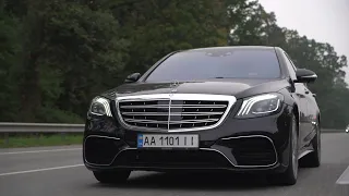 Mercedes-Benz W222 S550. Папы всегда выбирают S-класс.