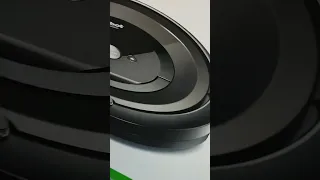 Продам Робот пылесос iRobot roomba E5