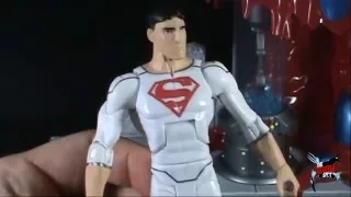 Toy Spot - Mattel DC Universe Young Justice Superboy