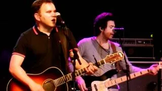 YOU NEVER LET GO - Matt Redman LIVRES 2012