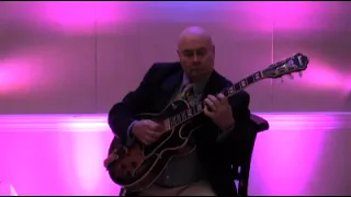 Tommy Sheehan Solo Jazz Guitar - 'Moondance'