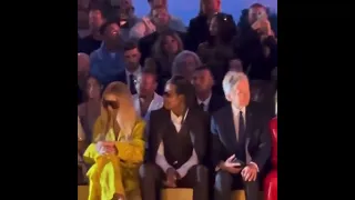 Beyonce and JayZ having fun at the Louis Vuitton FS 2024 #beyonce #louisvuitton #2024 #viral