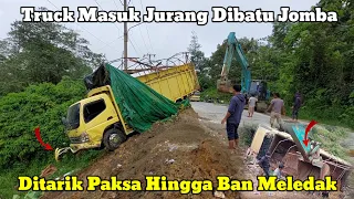 Dramatis ||Penarikan Paksa Truck Canter Dari Dalam Jurang Hingga Ban Meledak Ditanjakan Batu Jomba