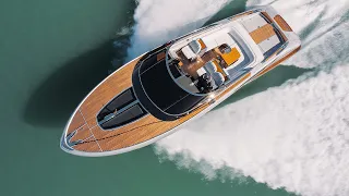 RIVA 38 Rivamare | "Fontus" | Allied Marine , Sean Fenniman